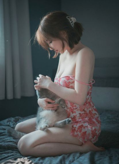 既当女儿又当老婆